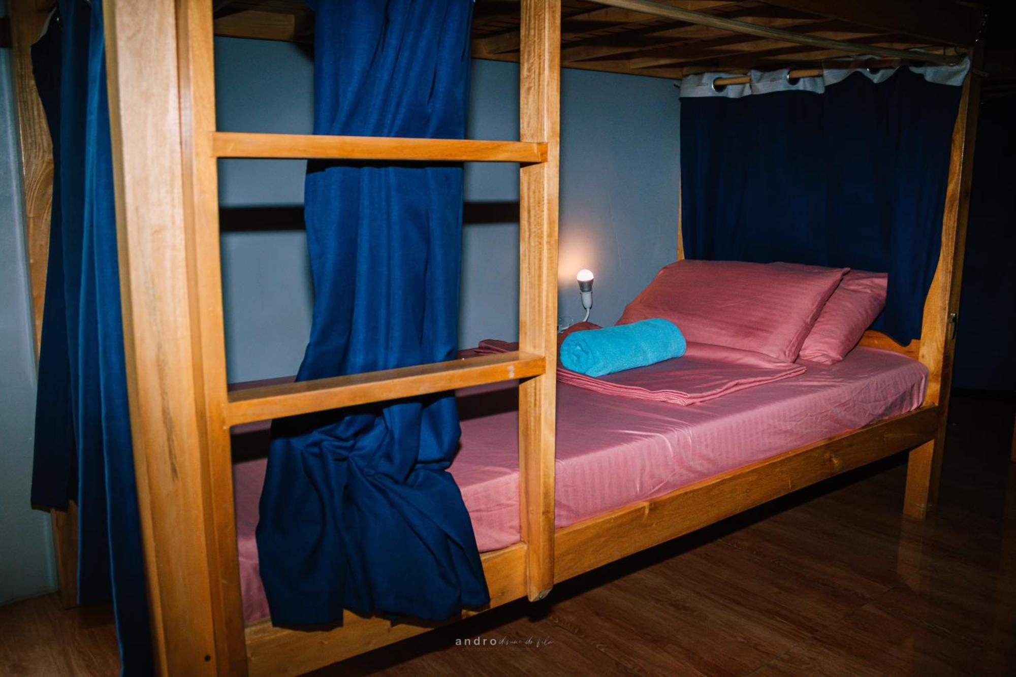 Ananas Guesthouse Moalboal Eksteriør billede